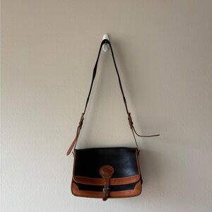 dooney & bourke 90s pebbled crossbody handbag purse